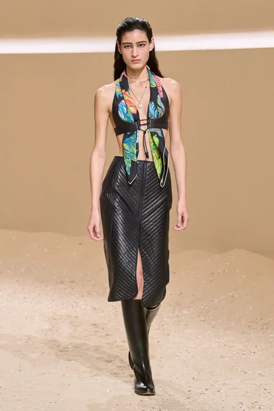 Look 56